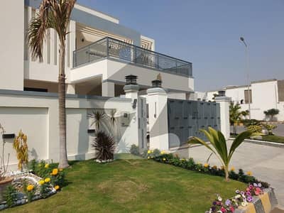 فالکن کمپلیکس نیوملیر ملیر,کراچی میں 5 کمروں کا 1 کنال مکان 11.5 کروڑ میں برائے فروخت۔