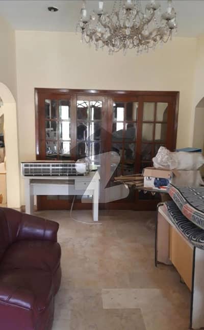 ڈی ایچ اے فیز 5 ڈی ایچ اے ڈیفینس,کراچی میں 6 کمروں کا 2 کنال مکان 16.0 کروڑ میں برائے فروخت۔