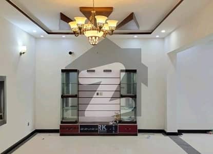 بحریہ آرچرڈ فیز 1 بحریہ آرچرڈ,لاہور میں 5 کمروں کا 10 مرلہ مکان 3.15 کروڑ میں برائے فروخت۔