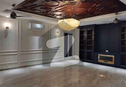 بحریہ آرچرڈ فیز 1 بحریہ آرچرڈ,لاہور میں 5 کمروں کا 10 مرلہ مکان 3.05 کروڑ میں برائے فروخت۔