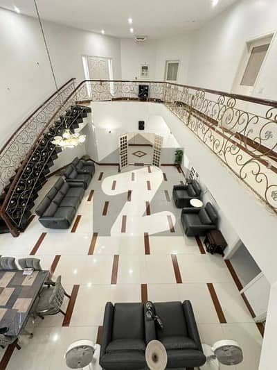 600 Yards Single Unit Bungalow For Sale DHA Phase 6, Karachi