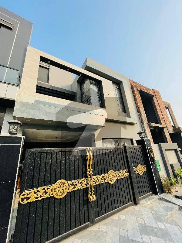 5 Marla Beautiful Modern House 5 Marla Beautiful Modern House