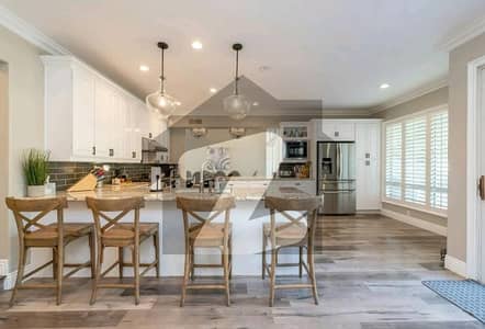 بحریہ ٹاؤن سیکٹر سی بحریہ ٹاؤن,لاہور میں 1 کمرے کا 3 مرلہ فلیٹ 1.02 کروڑ میں برائے فروخت۔