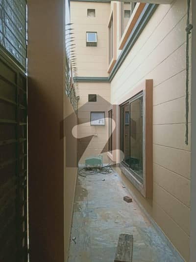 لاہور پریس کلب ہاؤسنگ سکیم لاہور میں 5 کمروں کا 10 مرلہ مکان 3.6 کروڑ میں برائے فروخت۔