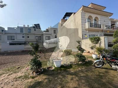 پارک ویو سٹی - ٹولپ اوورسیز پارک ویو سٹی,لاہور میں 10 مرلہ رہائشی پلاٹ 1.2 کروڑ میں برائے فروخت۔