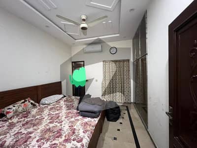 ایل ڈی اے ایوینیو ۔ بلاک جے ایل ڈی اے ایوینیو,لاہور میں 2 کمروں کا 10 مرلہ زیریں پورشن 55.0 ہزار میں کرایہ پر دستیاب ہے۔