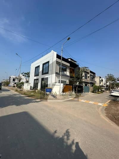 پارک ویو سٹی ۔ روز بلاک پارک ویو سٹی,لاہور میں 5 مرلہ رہائشی پلاٹ 1.15 کروڑ میں برائے فروخت۔