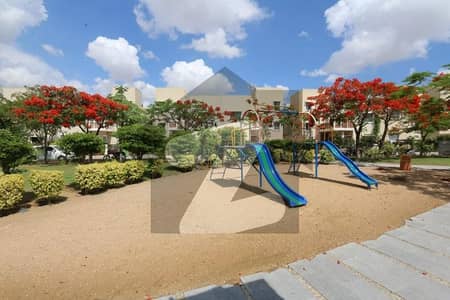 West Open Park Facing 120 Yards Plot For Sale