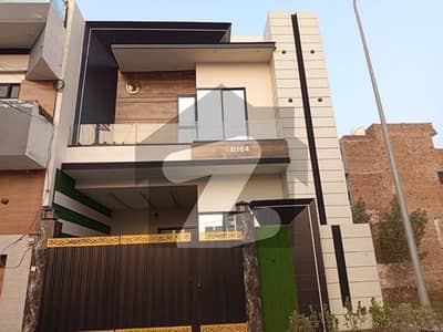 اوسس آرچرڈ سمندری روڈ,فیصل آباد میں 5 مرلہ مکان 2.2 کروڑ میں برائے فروخت۔