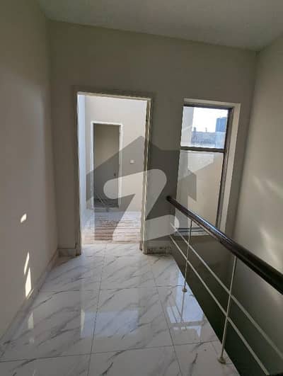 لیک سٹی رائیونڈ روڈ,لاہور میں 3 کمروں کا 5 مرلہ مکان 2.1 کروڑ میں برائے فروخت۔