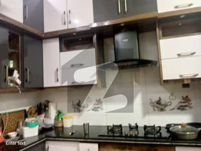 نارتھ کراچی ۔ سیکٹر 11اے نارتھ کراچی,کراچی میں 3 کمروں کا 10 مرلہ مکان 3.8 کروڑ میں برائے فروخت۔