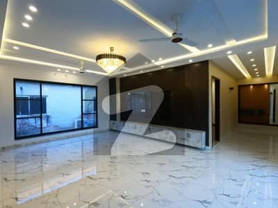 House For sale In Paragon City - Orchard 1 Block