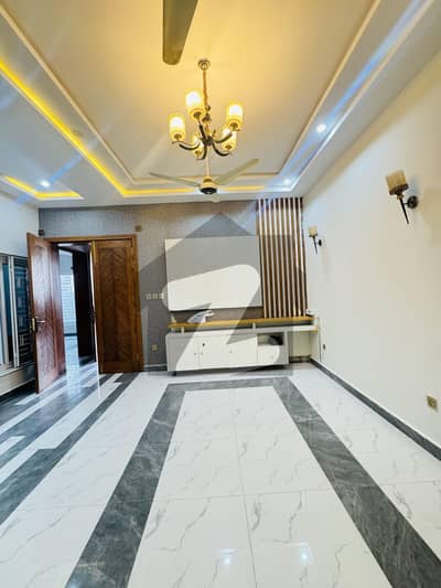 7 marla ground floor available for rent in Gullberg residencia