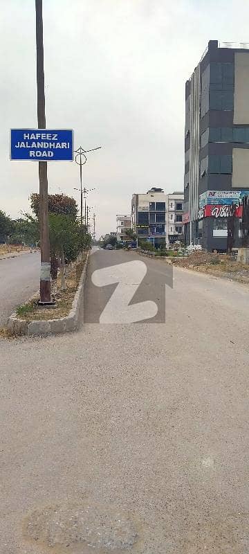 Top City1 Block D 5 Marla Corner And Non Corner Good Location Commercial Plots For Sale