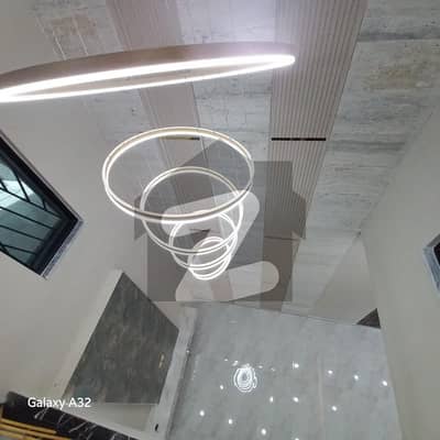 بحریہ ٹاؤن فیز 8 ۔ علی بلاک بحریہ ٹاؤن فیز 8 ۔ سفاری ویلی,بحریہ ٹاؤن فیز 8,بحریہ ٹاؤن راولپنڈی,راولپنڈی میں 3 کمروں کا 5 مرلہ مکان 2.45 کروڑ میں برائے فروخت۔