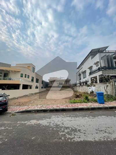 One kanal prime location plot for sale bahria town phase 3