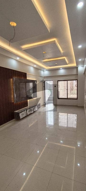 Ultra Luxury Flat For Sale In North Nazimabad Block-H Prime Location Main 5 Star Chawrangi