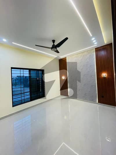 Looking For A Modern, Elegant, And Fully Designed Home? This Stunning 5 Marla Double-Height Luxury House Is Now Available For Sale At An Amazing Price!