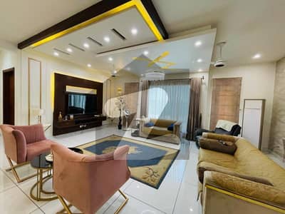 ڈی ایچ اے فیز 7 ایکسٹینشن ڈی ایچ اے ڈیفینس,کراچی میں 6 کمروں کا 1 کنال مکان 14.5 کروڑ میں برائے فروخت۔