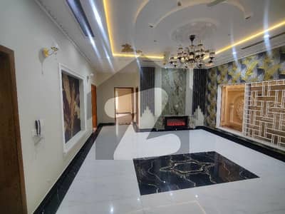 1 Kanal Upper Portion For Rent In Uet Society