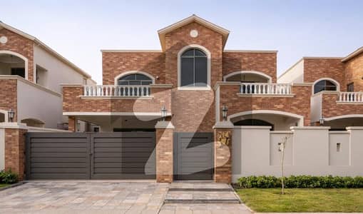 ڈی ایچ اے ڈیفنس - ولا کمیونٹی ڈی ایچ اے ڈیفینس,بہاولپور میں 4 کمروں کا 12 مرلہ مکان 2.6 کروڑ میں برائے فروخت۔