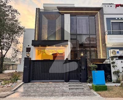 Good Prime Location 5 Marla House For sale In Citi Housing Society