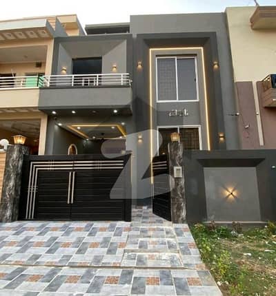 In Citi Housing Society You Can Find The Perfect Prime Location House For sale