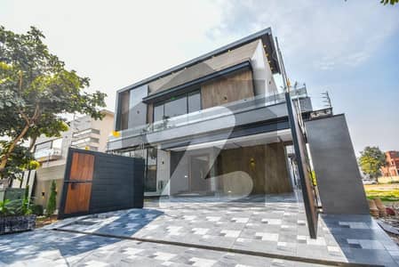 1 Kanal Upper Portion Modern Design For Rent In DHA Phase 7 Lahore.