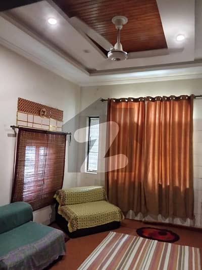 جی ۔ 11/3 جی ۔ 11,اسلام آباد میں 2 کمروں کا 3 مرلہ فلیٹ 1.4 کروڑ میں برائے فروخت۔