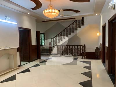 I-8/3Upper Portion Available For Rent