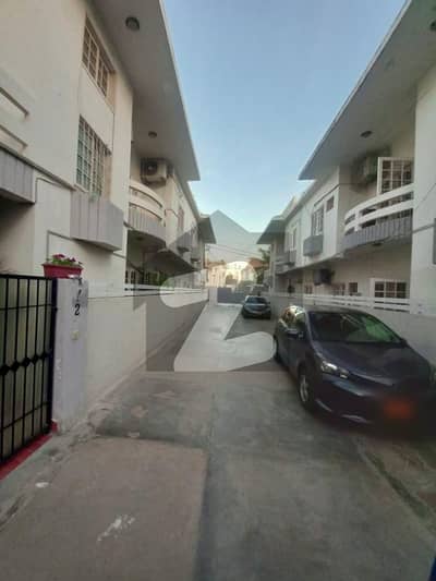 4 Bedroom Town House In Block-5, Clifton