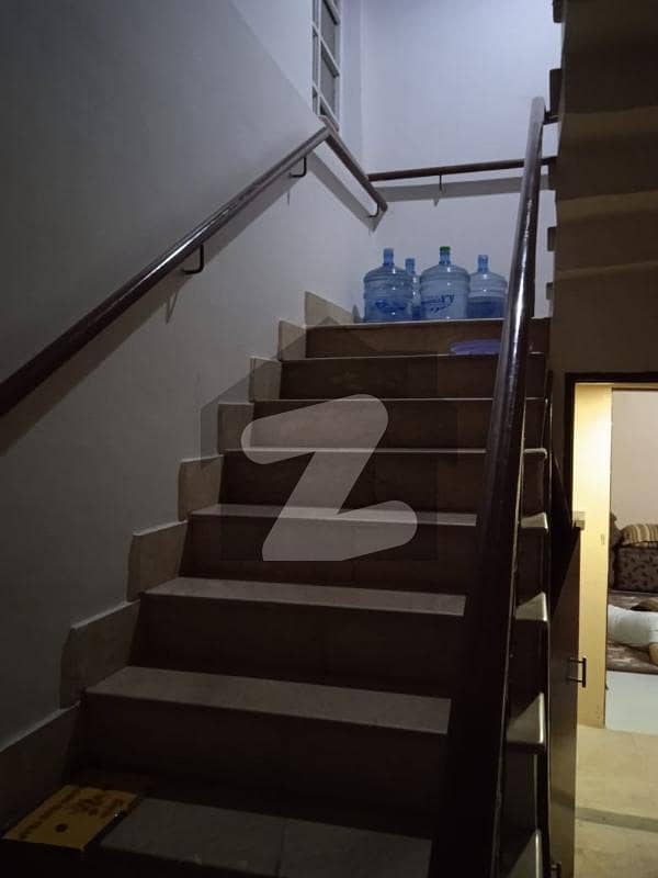 25 25