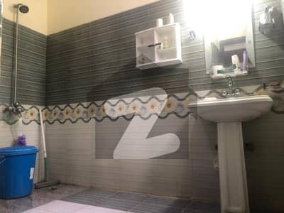 ایڈن بولیوارڈ ہاؤسنگ سکیم کالج روڈ,لاہور میں 5 کمروں کا 5 مرلہ مکان 2.3 کروڑ میں برائے فروخت۔