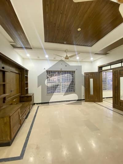 10 Marla Ground Portion For Rent 10 Marla Ground Portion For Rent