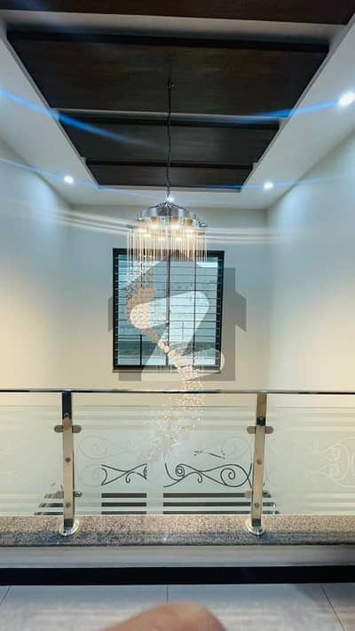 1 Kanal Slightly Use House For Sale LDA Avenue1