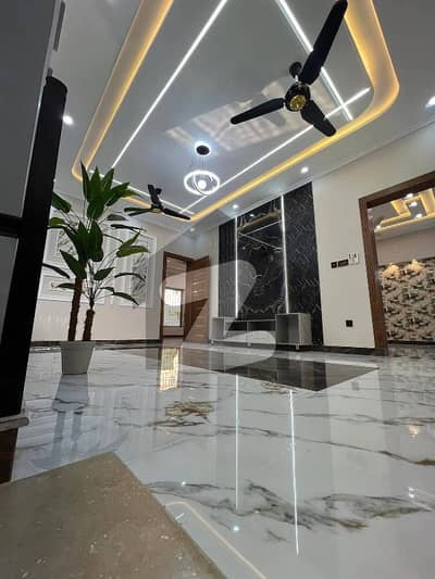 14 Marla slightly use lush house available for rent at Bahria town Rawalpindi oversease sector