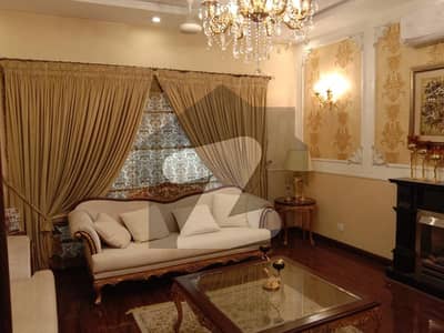 ڈی ایچ اے فیز 1 ڈیفنس (ڈی ایچ اے),لاہور میں 5 کمروں کا 1 کنال مکان 7.1 کروڑ میں برائے فروخت۔