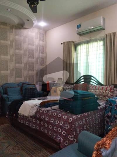 ڈی ایچ اے فیز 8 ڈی ایچ اے ڈیفینس,کراچی میں 3 کمروں کا 1 کنال بالائی پورشن 3.0 لاکھ میں کرایہ پر دستیاب ہے۔ ڈی ایچ اے فیز 8 ڈی ایچ اے ڈیفینس,کراچی میں 3 کمروں کا 1 کنال بالائی پورشن 3.0 لاکھ میں کرایہ پر دستیاب ہے۔