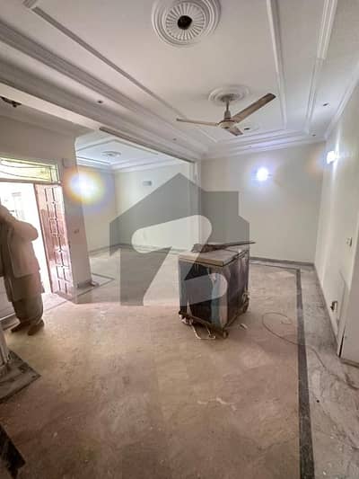 5 Marla Dubble Story House For Rent ( Near Pacakges Mall )