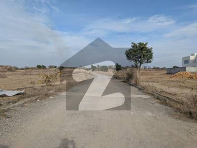 گلبرگ ریزیڈنشیا - بلاک ایس گلبرگ ریزیڈنشیا,گلبرگ,اسلام آباد میں 1 کنال رہائشی پلاٹ 2.1 کروڑ میں برائے فروخت۔