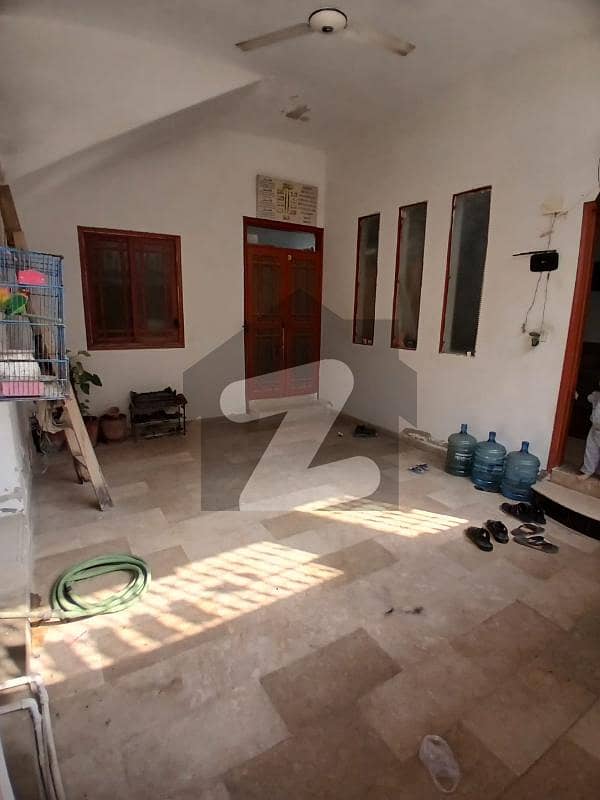 سکیم 33 کراچی میں 3 کمروں کا 8 مرلہ مکان 3.5 کروڑ میں برائے فروخت۔ سکیم 33 کراچی میں 3 کمروں کا 8 مرلہ مکان 3.5 کروڑ میں برائے فروخت۔