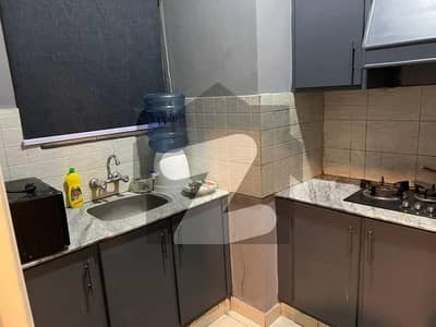 گلبرگ گرینز ۔ بلاک بی گلبرگ گرینز,گلبرگ,اسلام آباد میں 1 کمرے کا 3 مرلہ فلیٹ 1.45 کروڑ میں برائے فروخت۔