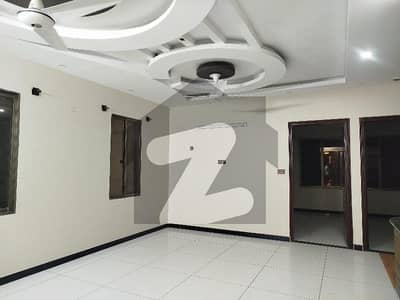 سیکٹر 25-اے - پنجابی سوداگرملٹی پرپز سوسائٹی سکیم 33 - سیکٹر 25-اے,سکیم 33,کراچی میں 3 کمروں کا 10 مرلہ زیریں پورشن 75.0 ہزار میں کرایہ پر دستیاب ہے۔