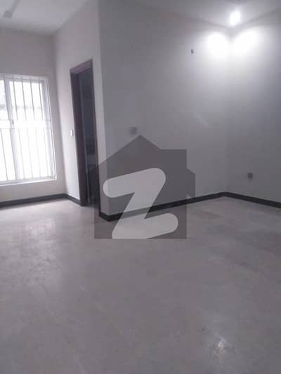 جی ۔ 9/4 جی ۔ 9,اسلام آباد میں 3 کمروں کا 10 مرلہ بالائی پورشن 1.2 لاکھ میں کرایہ پر دستیاب ہے۔