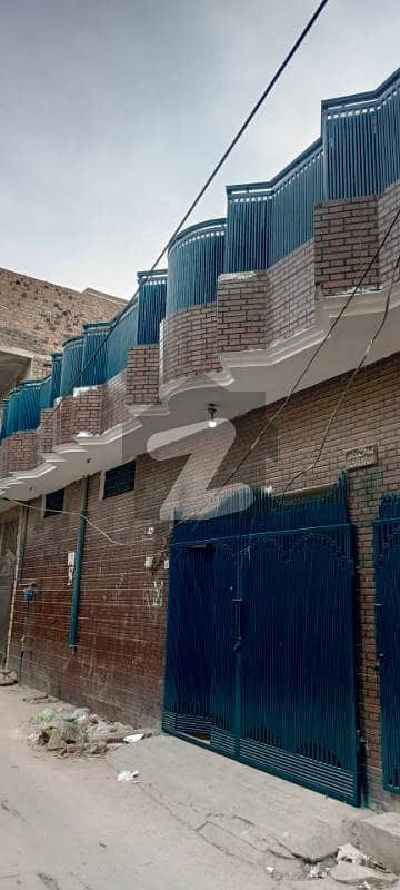 ڈھوک سیداں راولپنڈی میں 4 کمروں کا 8 مرلہ مکان 1.35 کروڑ میں برائے فروخت۔