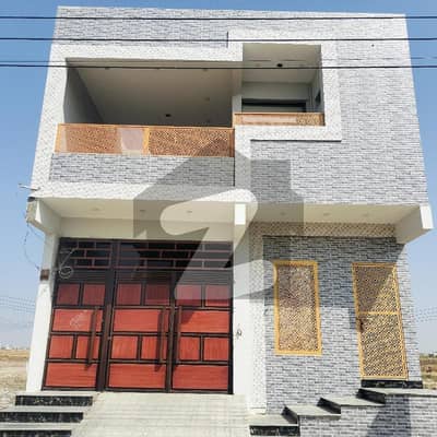 صادق لیونا حیدرآباد بائی پاس,حیدر آباد میں 6 کمروں کا 5 مرلہ مکان 1.4 کروڑ میں برائے فروخت۔