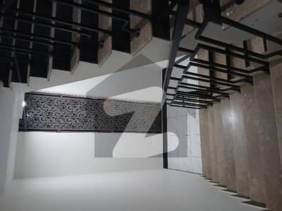 پی ای سی ایچ ایس بلاک 2 پی ای سی ایچ ایس,جمشید ٹاؤن,کراچی میں 2 کمروں کا 4 مرلہ زیریں پورشن 1.5 کروڑ میں برائے فروخت۔