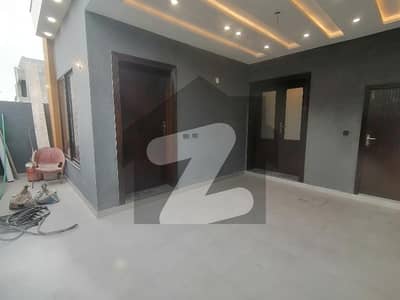 Avail Yourself A Great Prime Location 5 Marla House In Buch Executive Villas