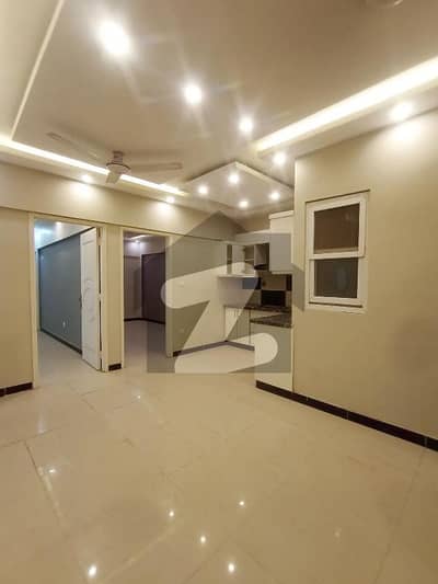 ڈی ایچ اے فیز 5 ڈی ایچ اے ڈیفینس,کراچی میں 3 کمروں کا 5 مرلہ فلیٹ 1.35 کروڑ میں برائے فروخت۔