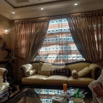 ڈی ایچ اے فیز 6 - بلاک ڈی فیز 6,ڈیفنس (ڈی ایچ اے),لاہور میں 3 کمروں کا 7 مرلہ مکان 4.6 کروڑ میں برائے فروخت۔